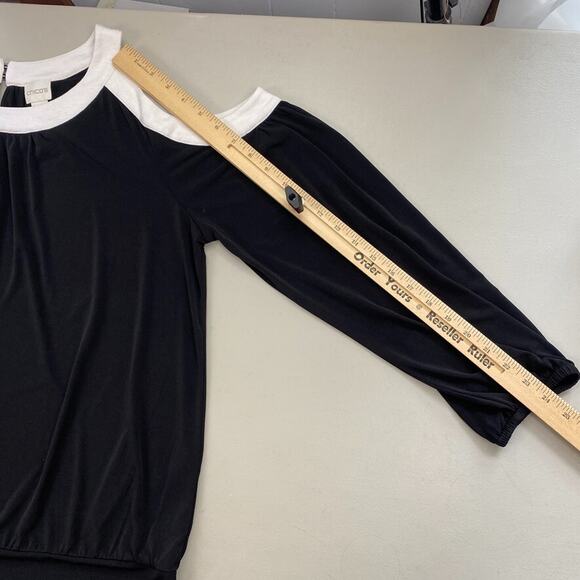 Chicos 2 Cold Shoulder Top Solid Black White Contrast Blouson Going Out Large - Picture 8 of 13